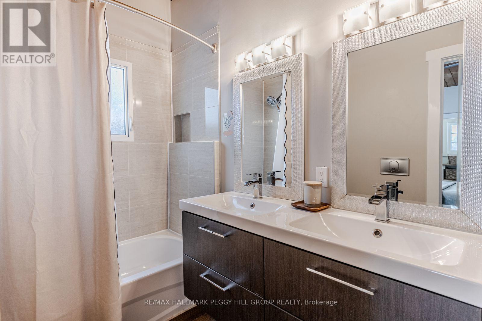 3795 Fairway Road, Innisfil, Ontario  L9S 2L4 - Photo 14 - N12616038