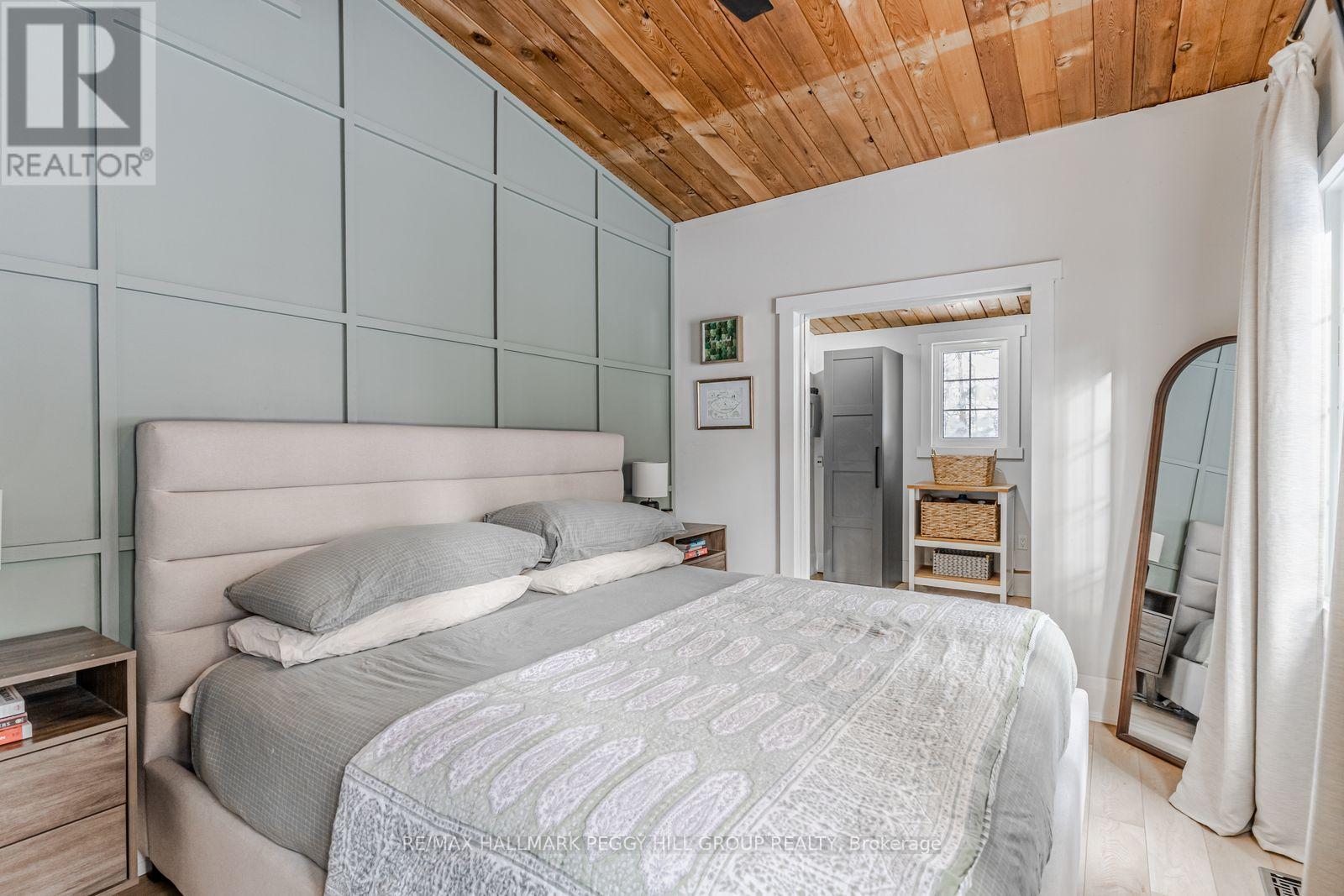 3795 Fairway Road, Innisfil, Ontario  L9S 2L4 - Photo 9 - N12616038