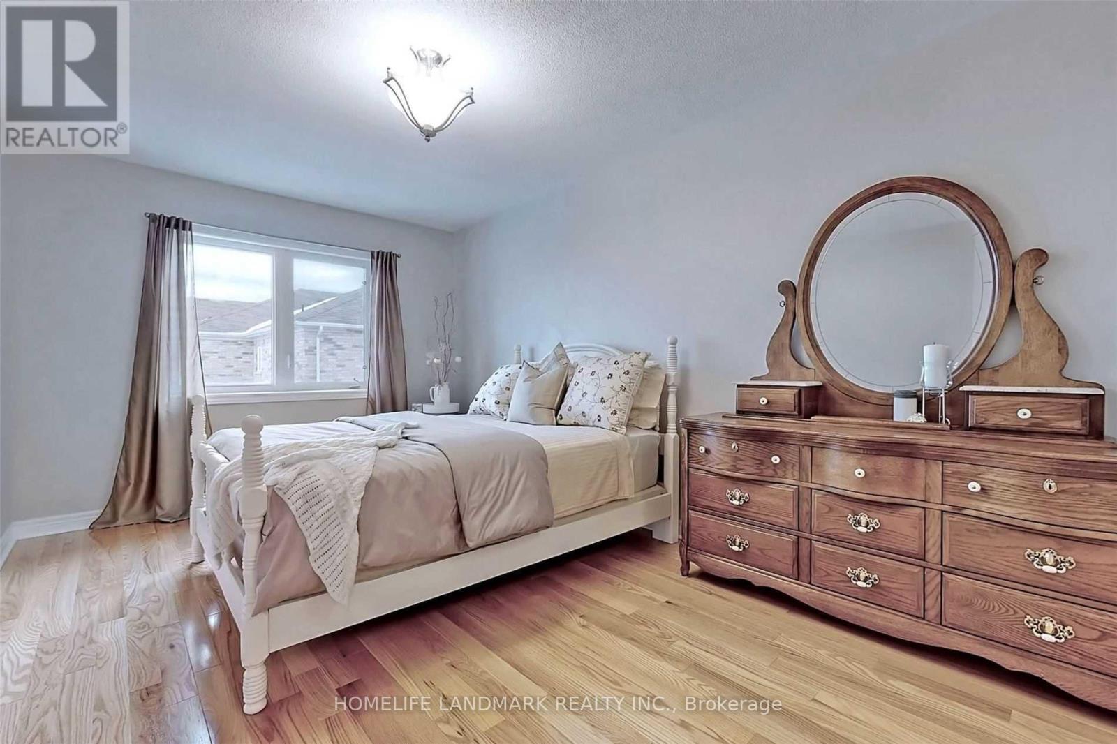 68 Hawkes Drive, Richmond Hill, Ontario  L4S 0C3 - Photo 22 - N12616050