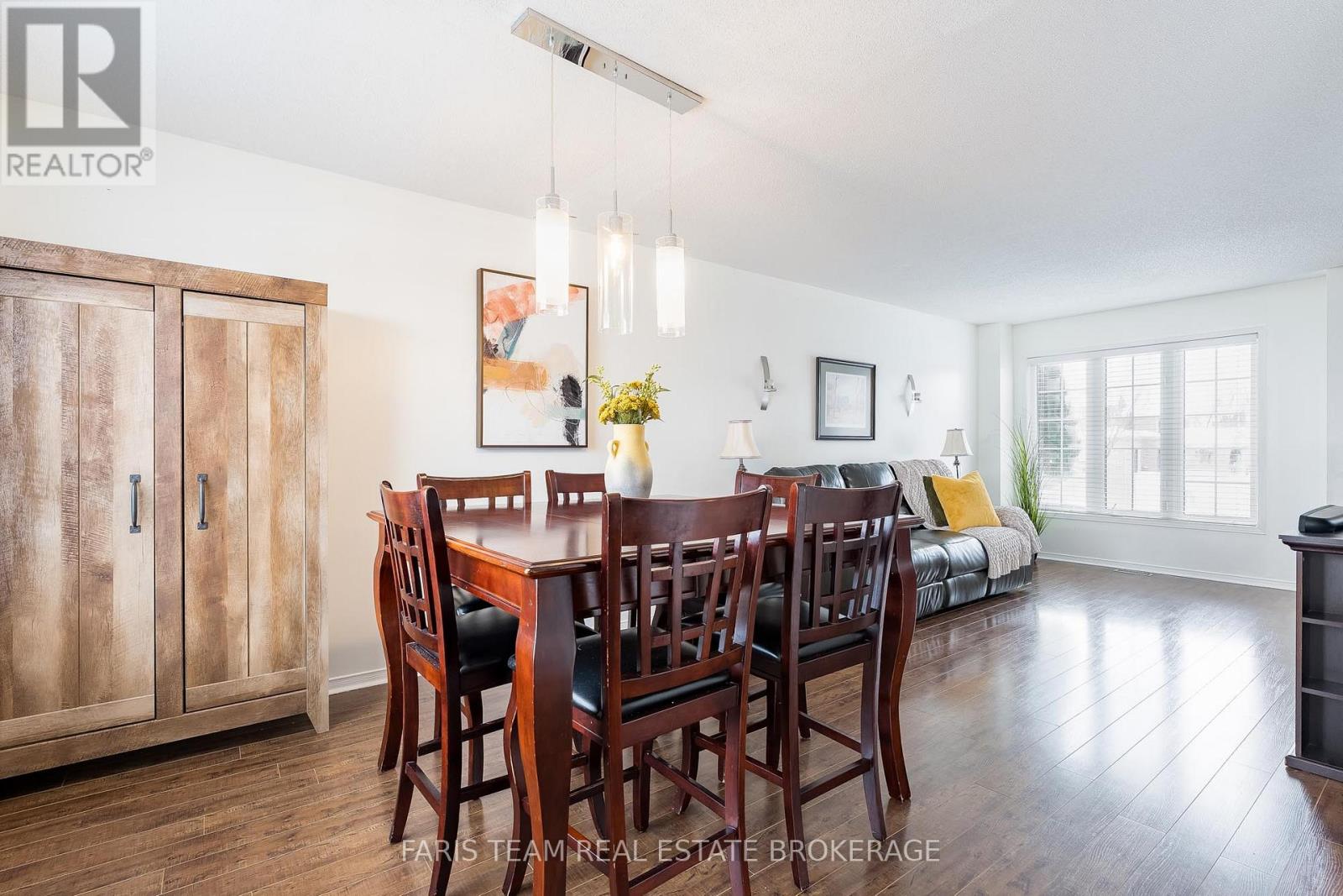 7 Round Leaf Court, Barrie (Holly), Ontario  L4N 9N3 - Photo 11 - S12616016