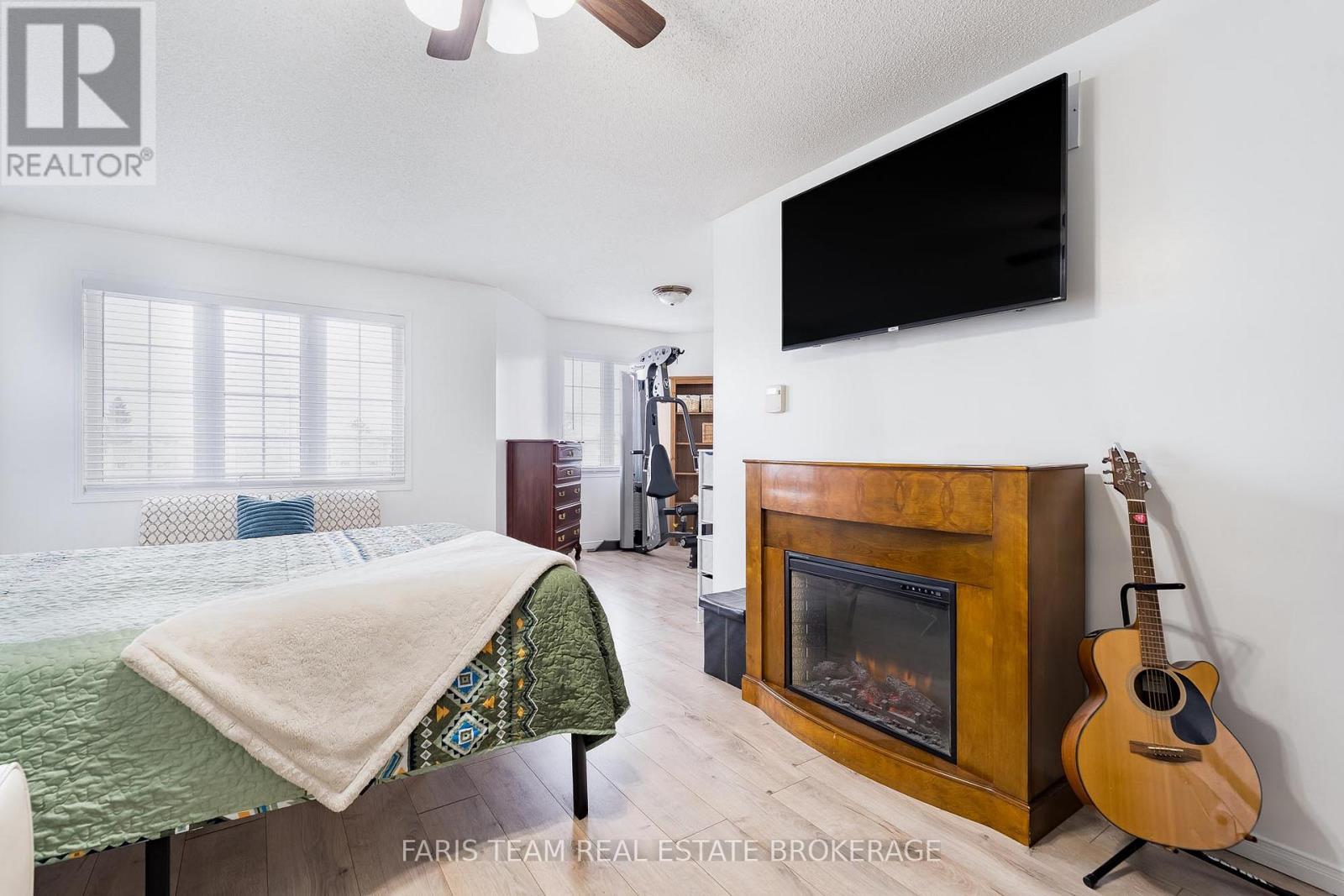 7 Round Leaf Court, Barrie (Holly), Ontario  L4N 9N3 - Photo 19 - S12616016