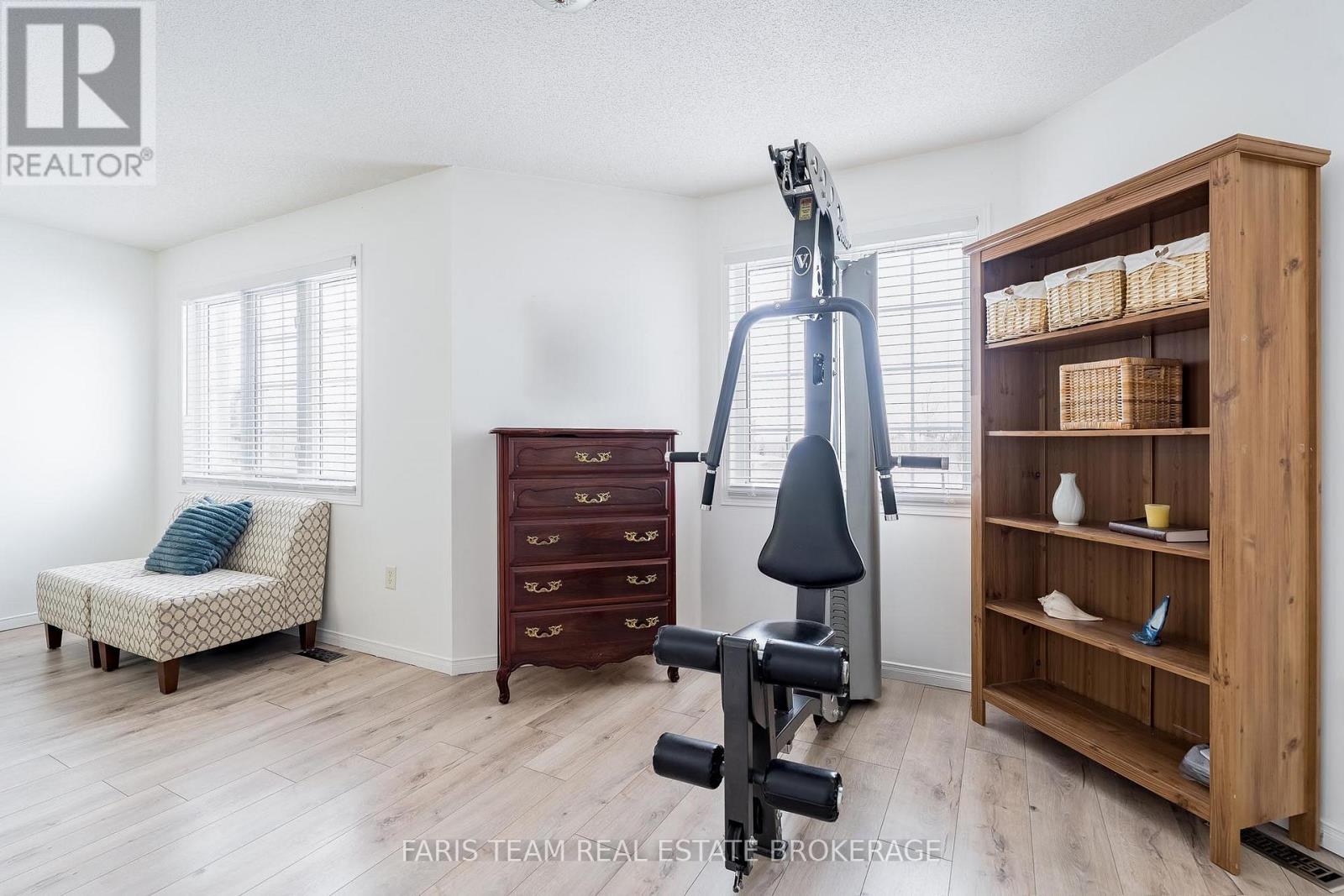 7 Round Leaf Court, Barrie (Holly), Ontario  L4N 9N3 - Photo 21 - S12616016