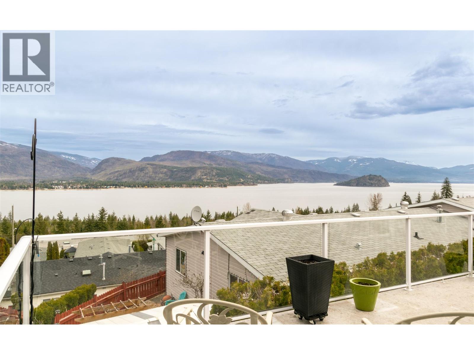 1510 Trans Canada Highway Unit# 65, Sorrento, British Columbia  V0E 2W0 - Photo 11 - 10370361