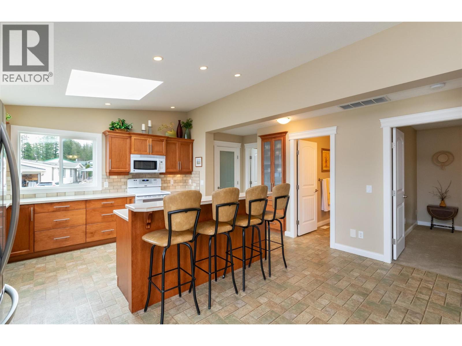 1510 Trans Canada Highway Unit# 65, Sorrento, British Columbia  V0E 2W0 - Photo 43 - 10370361