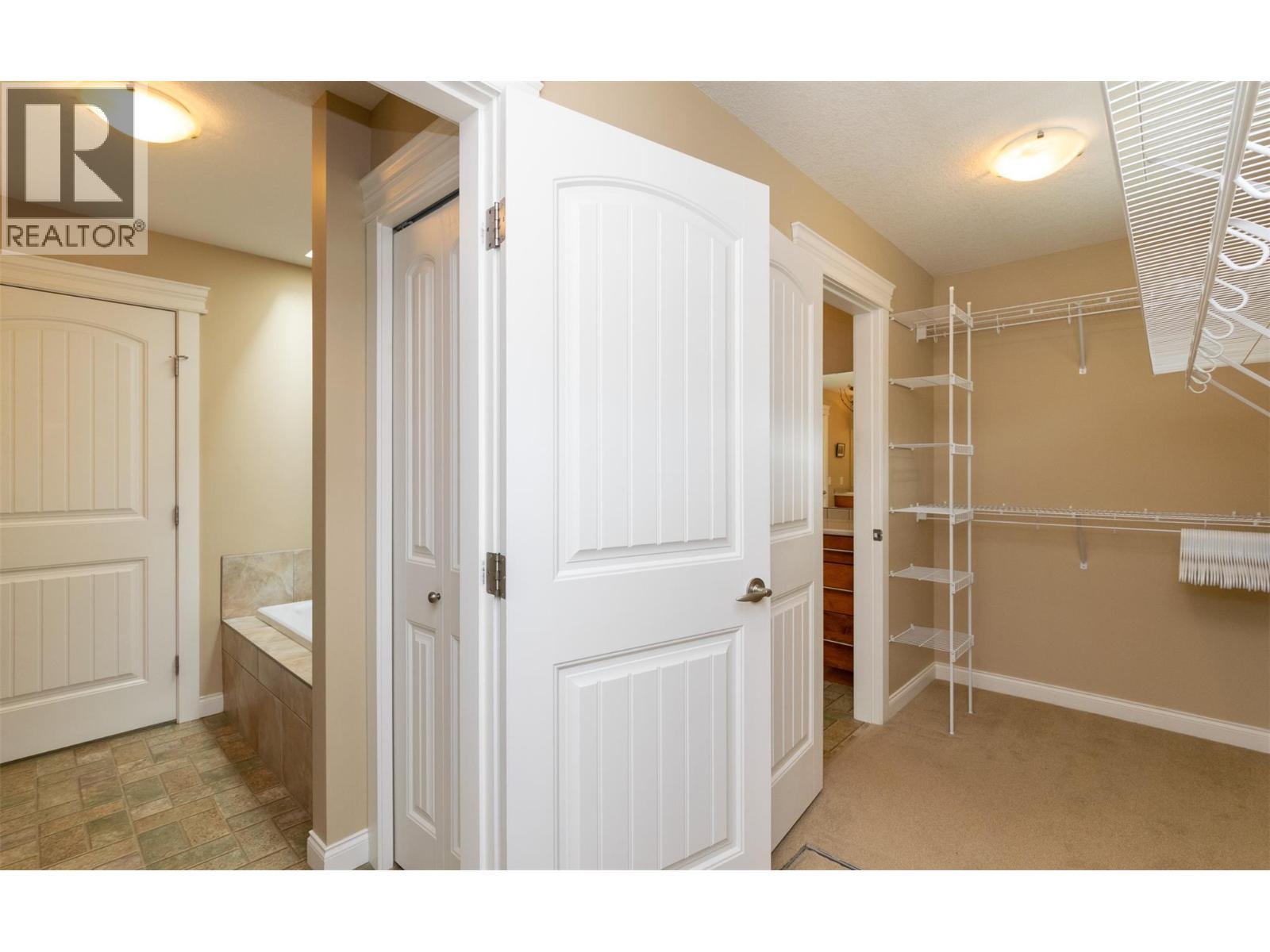 1510 Trans Canada Highway Unit# 65, Sorrento, British Columbia  V0E 2W0 - Photo 54 - 10370361