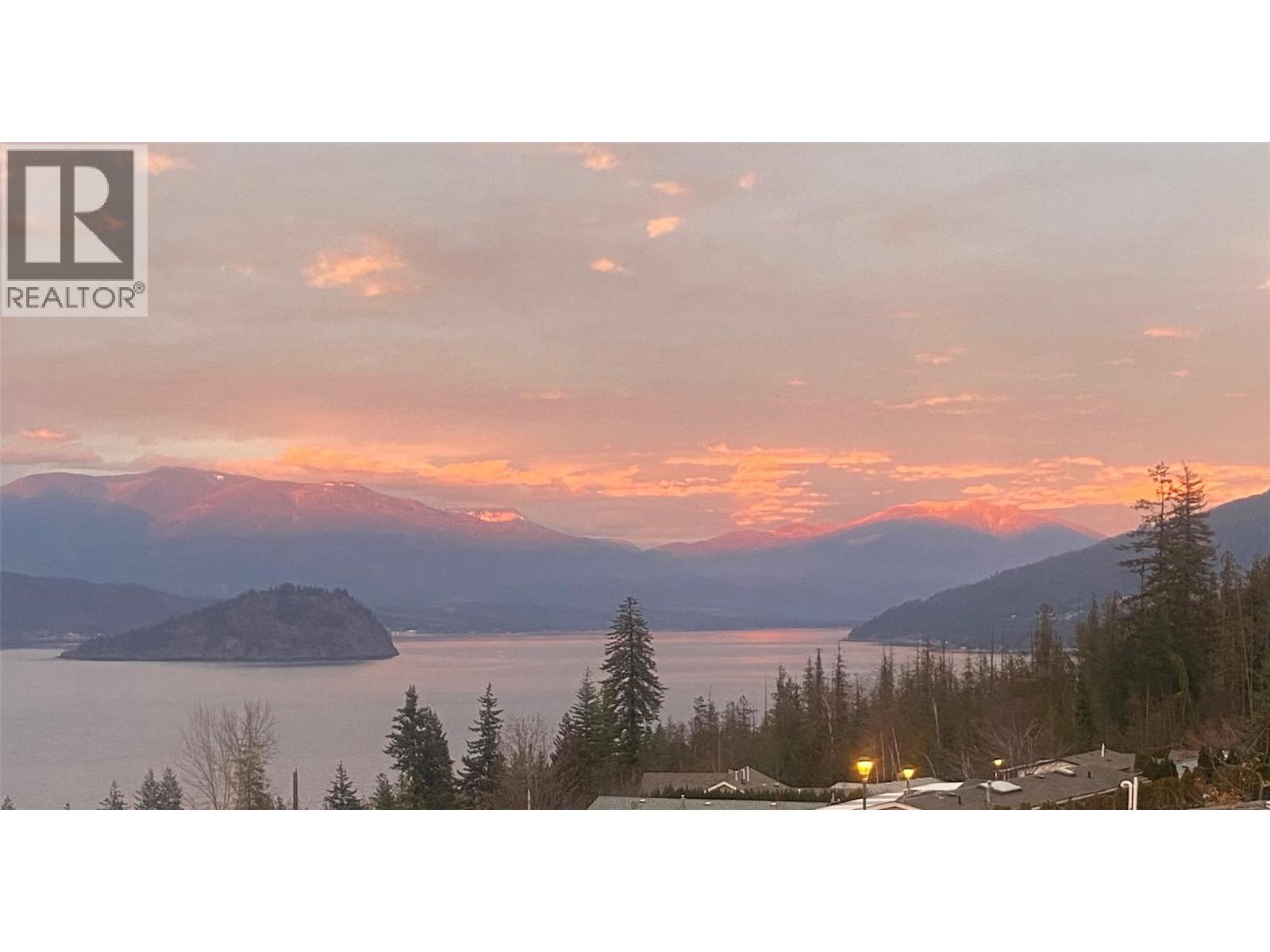 1510 Trans Canada Highway Unit# 65, Sorrento, British Columbia  V0E 2W0 - Photo 84 - 10370361