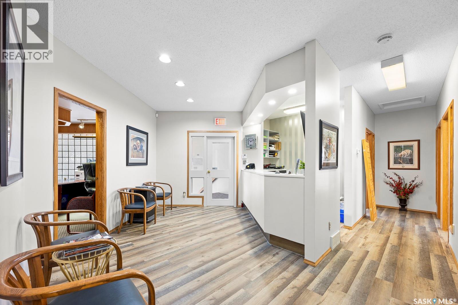 A 320 Gardiner Park Court, Regina, Saskatchewan  S4V 1R9 - Photo 8 - SK004941