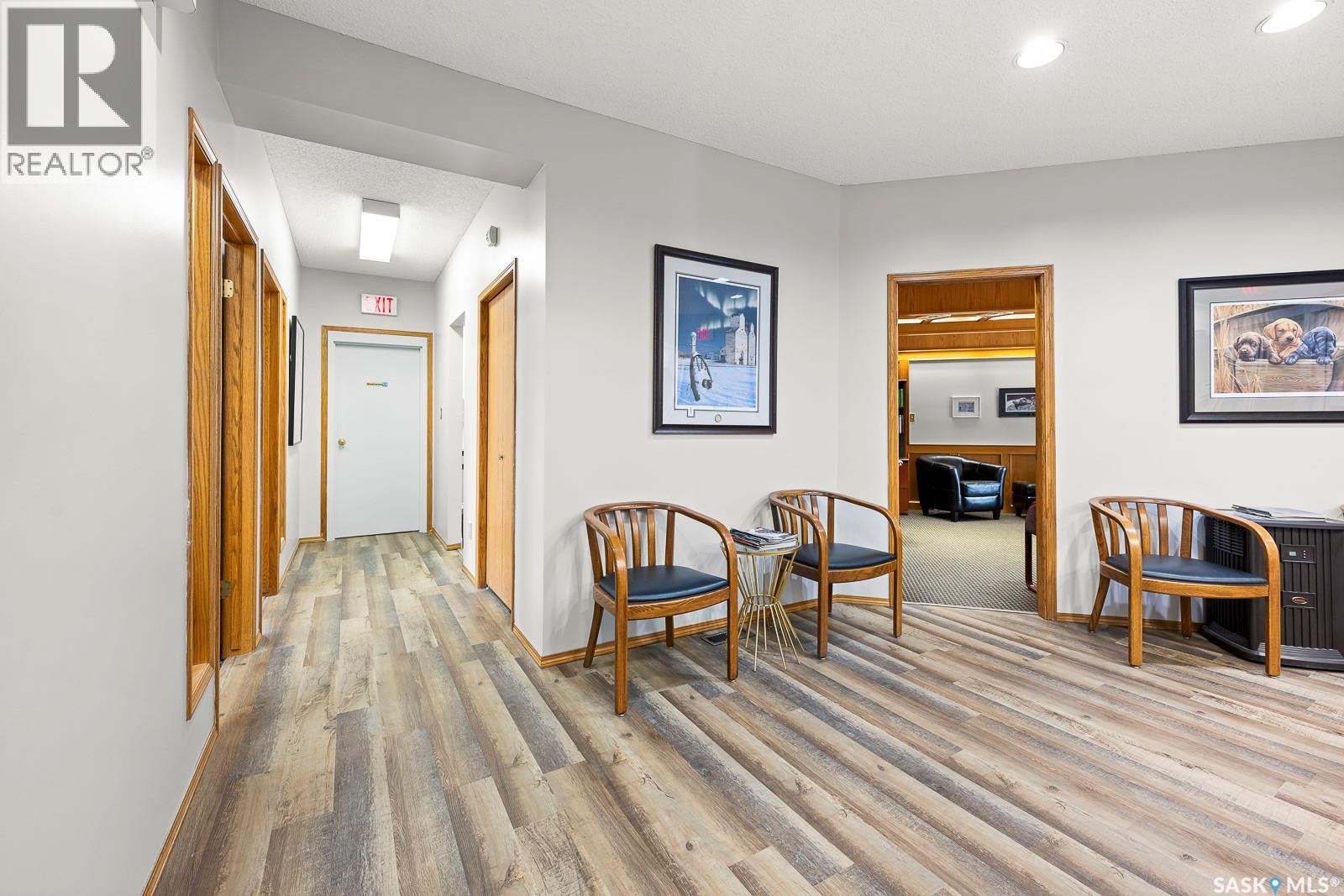 A 320 Gardiner Park Court, Regina, Saskatchewan  S4V 1R9 - Photo 9 - SK004941