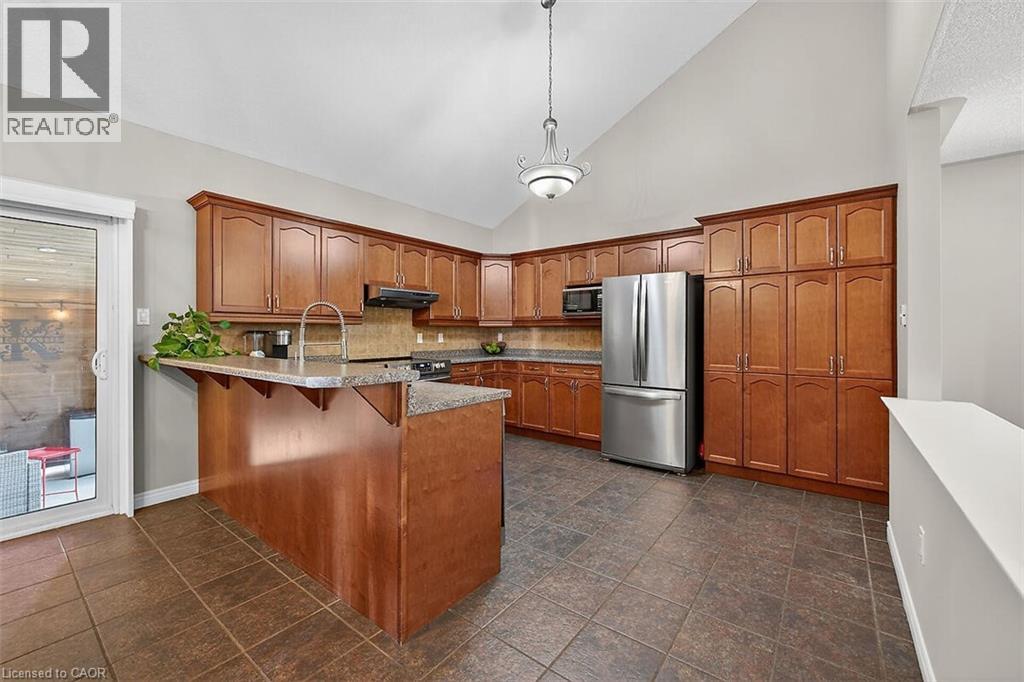 43 Claymore Crescent, Caledonia, Ontario N3W 2P3 - Photo 10 - 40776622