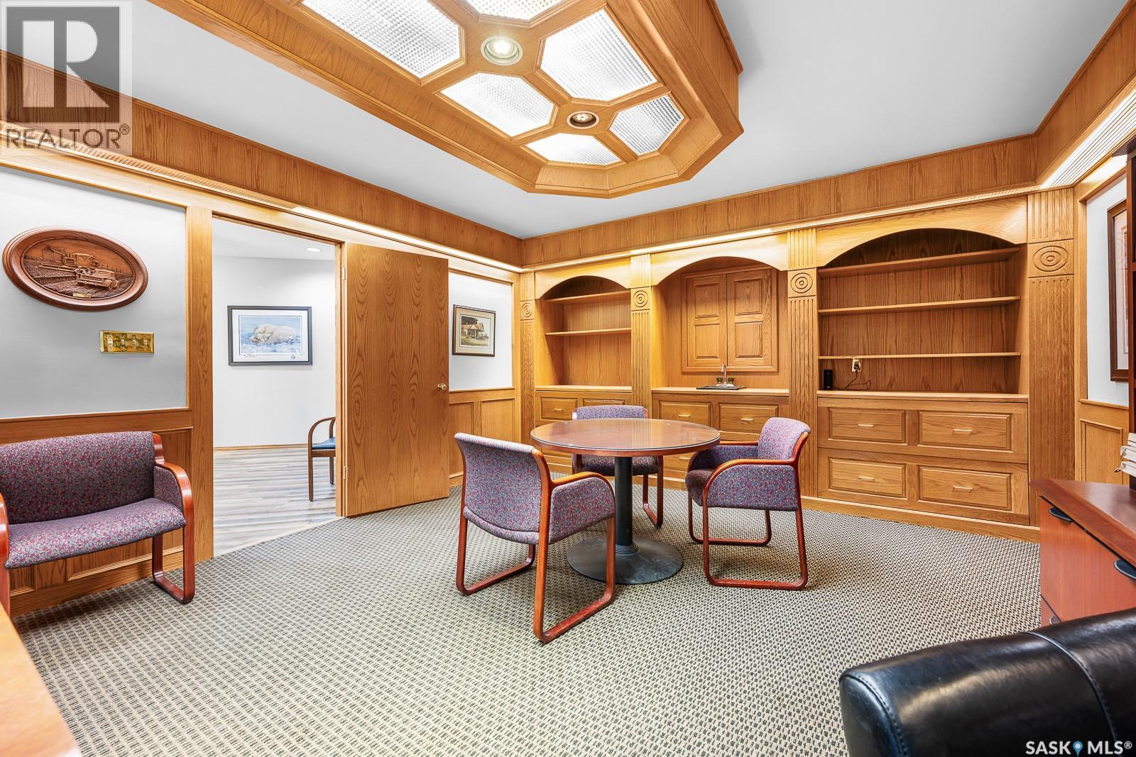 A 320 Gardiner Park Court, Regina, Saskatchewan  S4V 1R9 - Photo 4 - SK004941