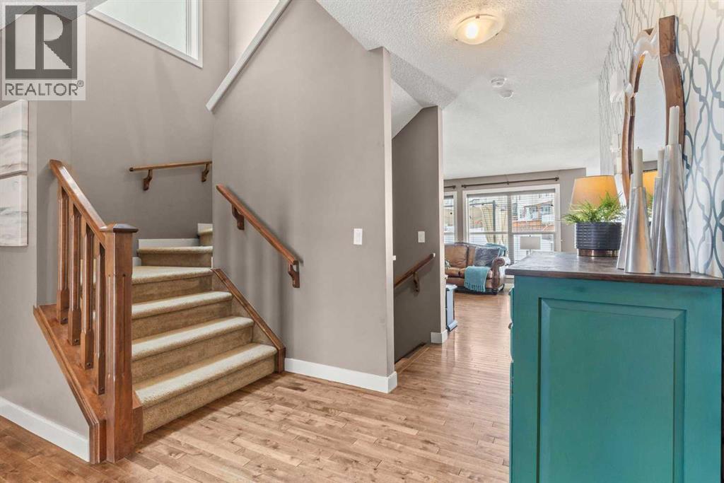 52 Westmount Circle, Okotoks, Alberta  T1S 0B6 - Photo 17 - A2274511