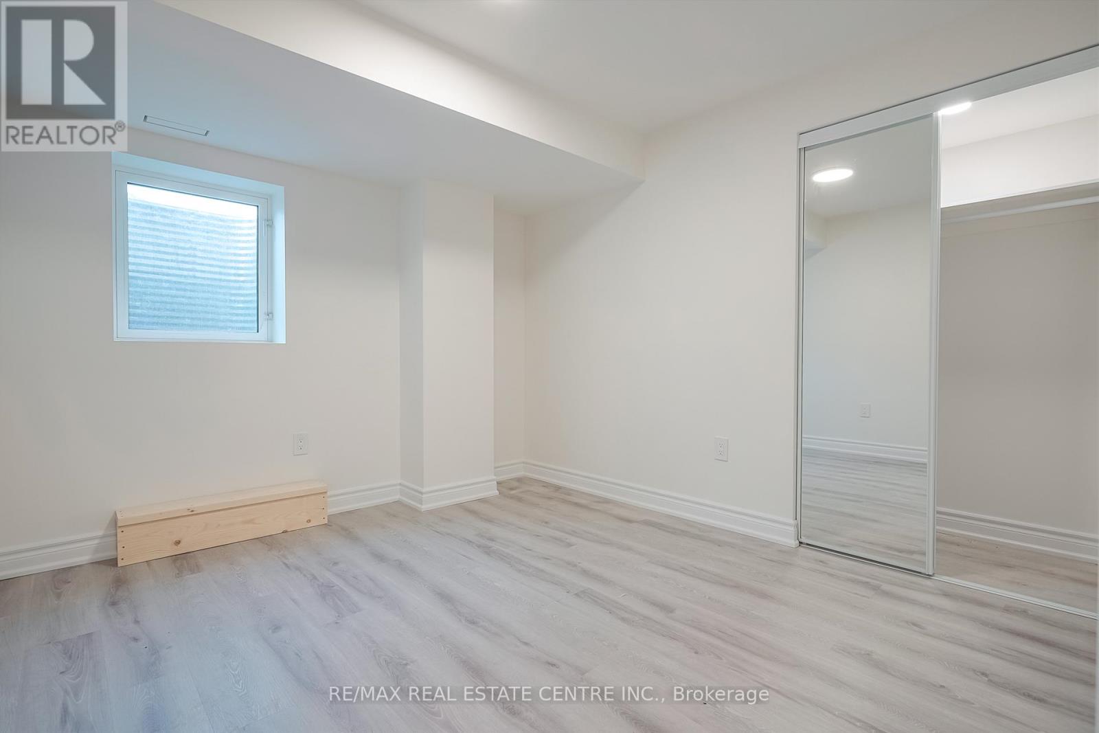 431 Ramsey Place, Milton, Ontario  L9B 1J6 - Photo 21 - W12615990