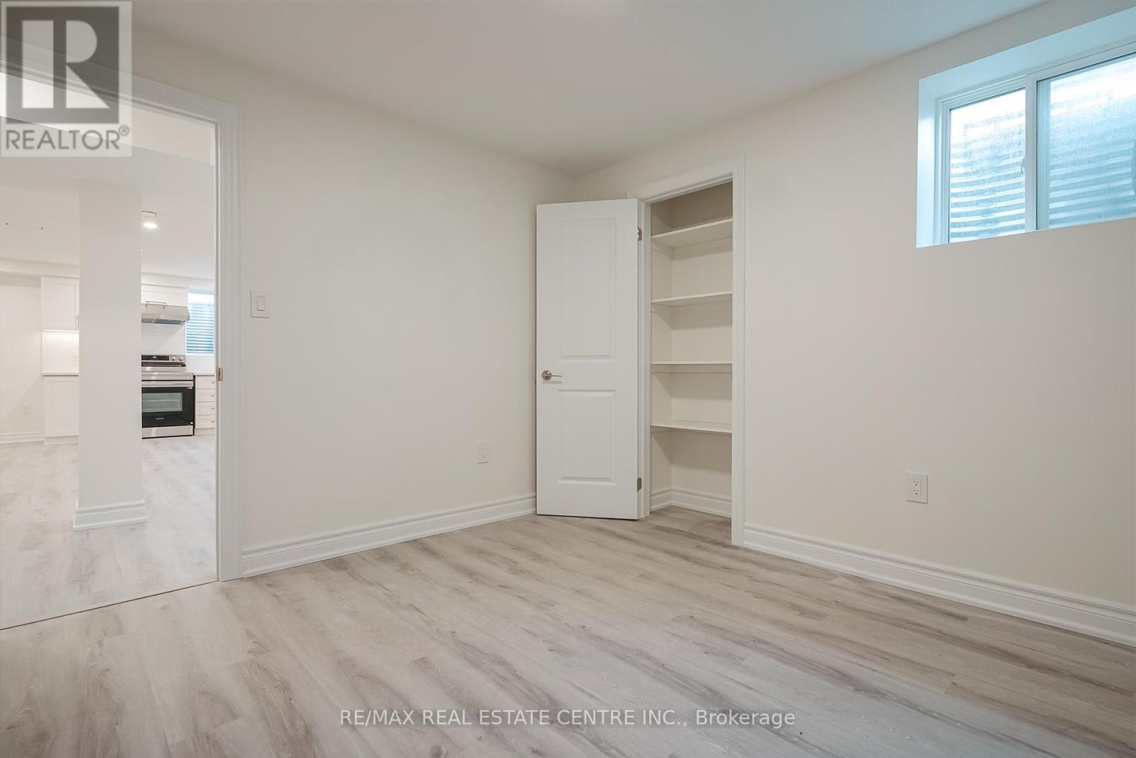 431 Ramsey Place, Milton, Ontario  L9B 1J6 - Photo 25 - W12615990