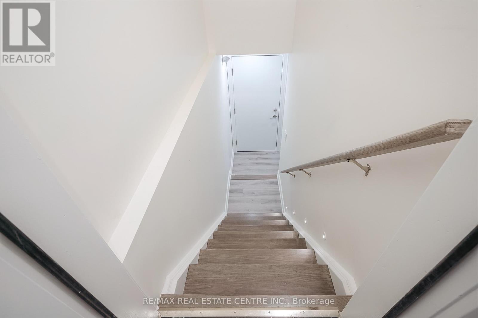 431 Ramsey Place, Milton, Ontario  L9B 1J6 - Photo 27 - W12615990