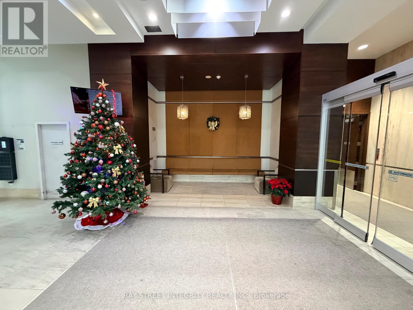 1701 - 330 Burnhamthorpe Road, Mississauga, Ontario  L5B 0E1 - Photo 13 - W12616000