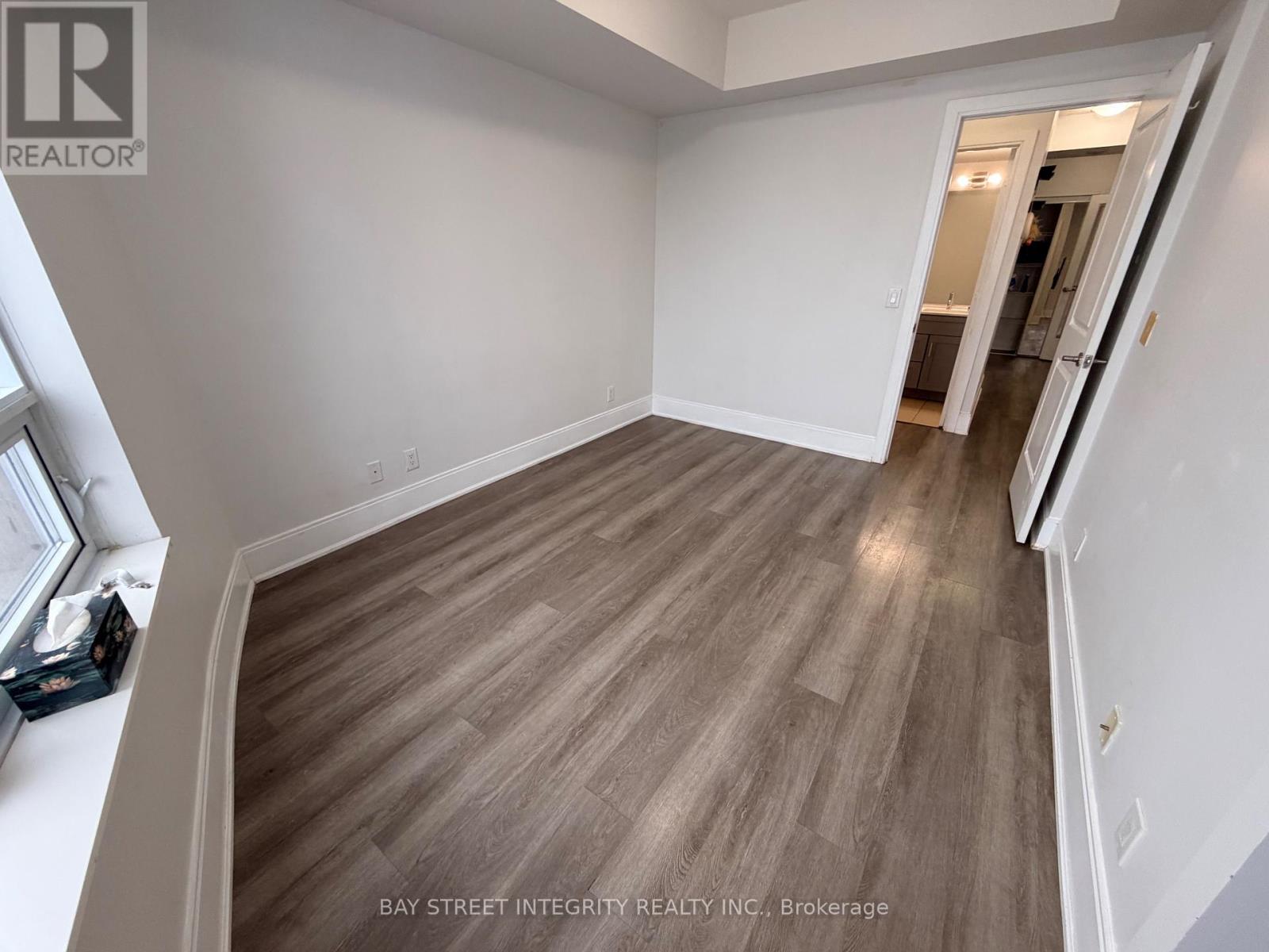 1701 - 330 Burnhamthorpe Road, Mississauga, Ontario  L5B 0E1 - Photo 9 - W12616000