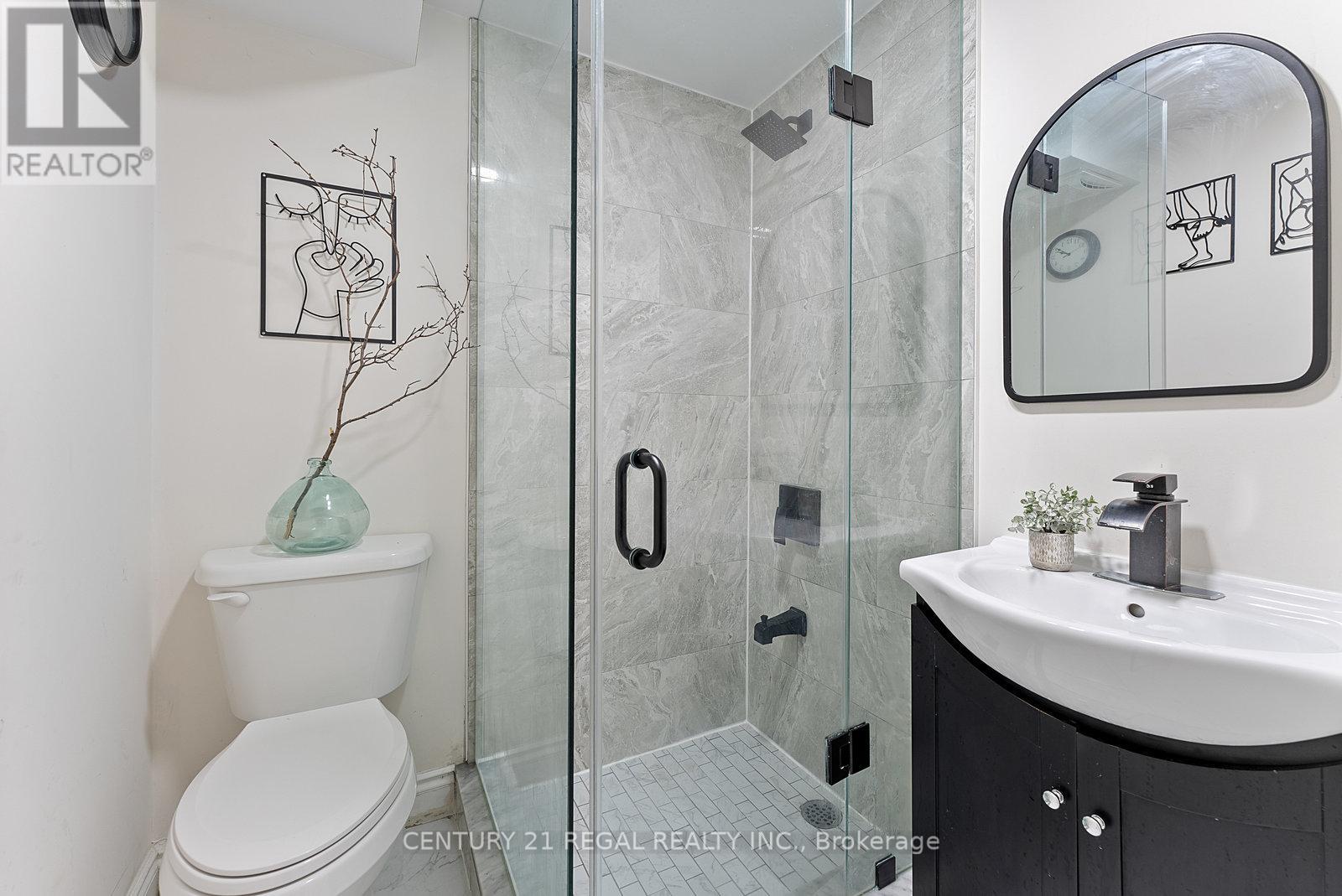 Lower - 43 Tollgate Street, Brampton, Ontario  L6Z 0B4 - Photo 12 - W12616010