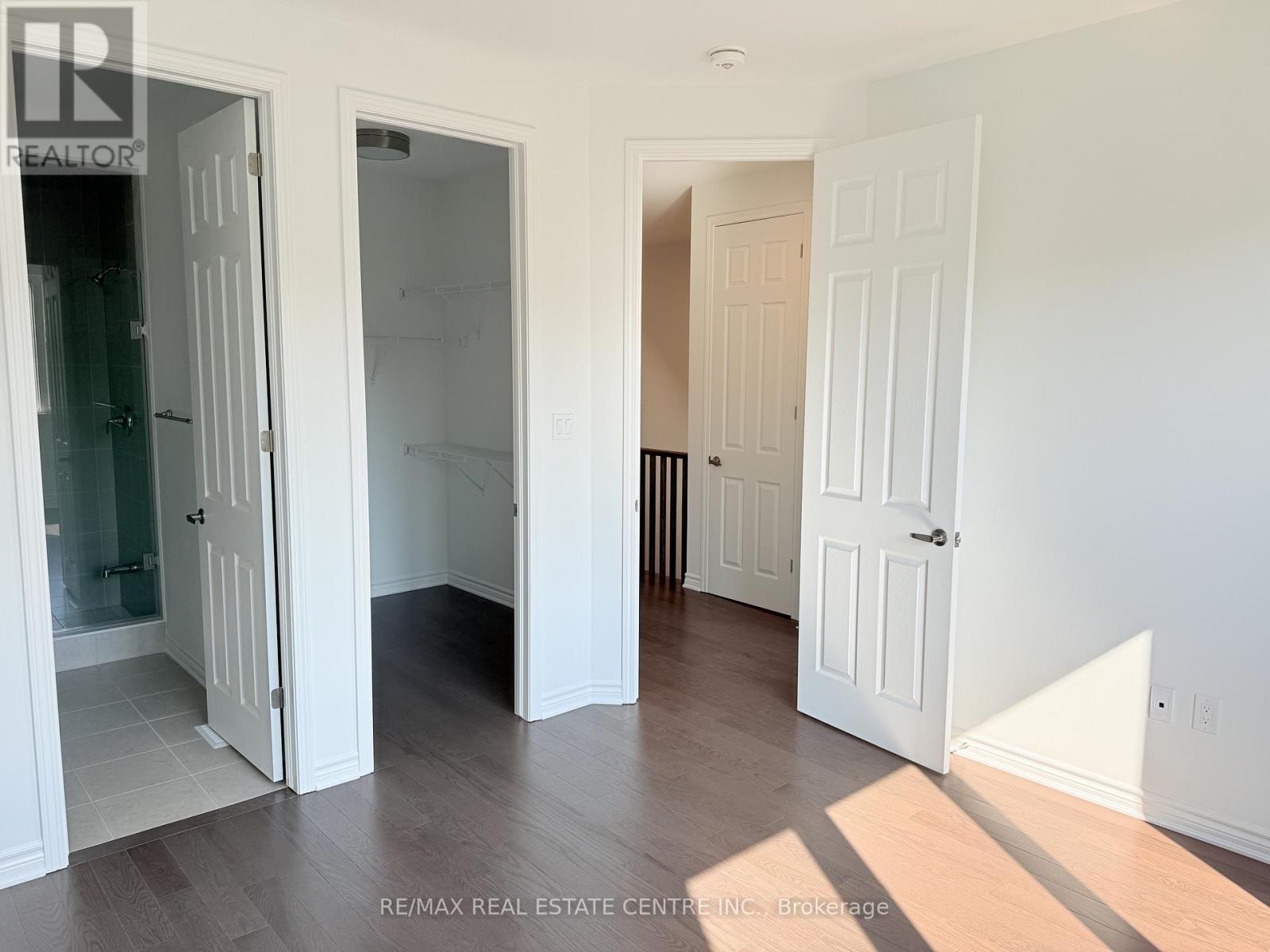 1250 Wheat Boom Drive, Oakville, Ontario  L6H 7Y4 - Photo 13 - W12616018