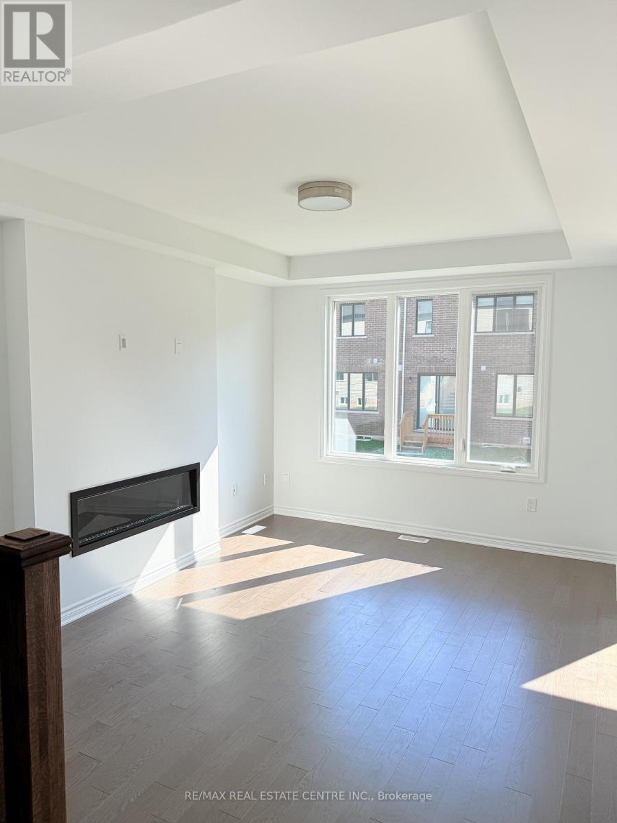 1250 Wheat Boom Drive, Oakville, Ontario  L6H 7Y4 - Photo 5 - W12616018