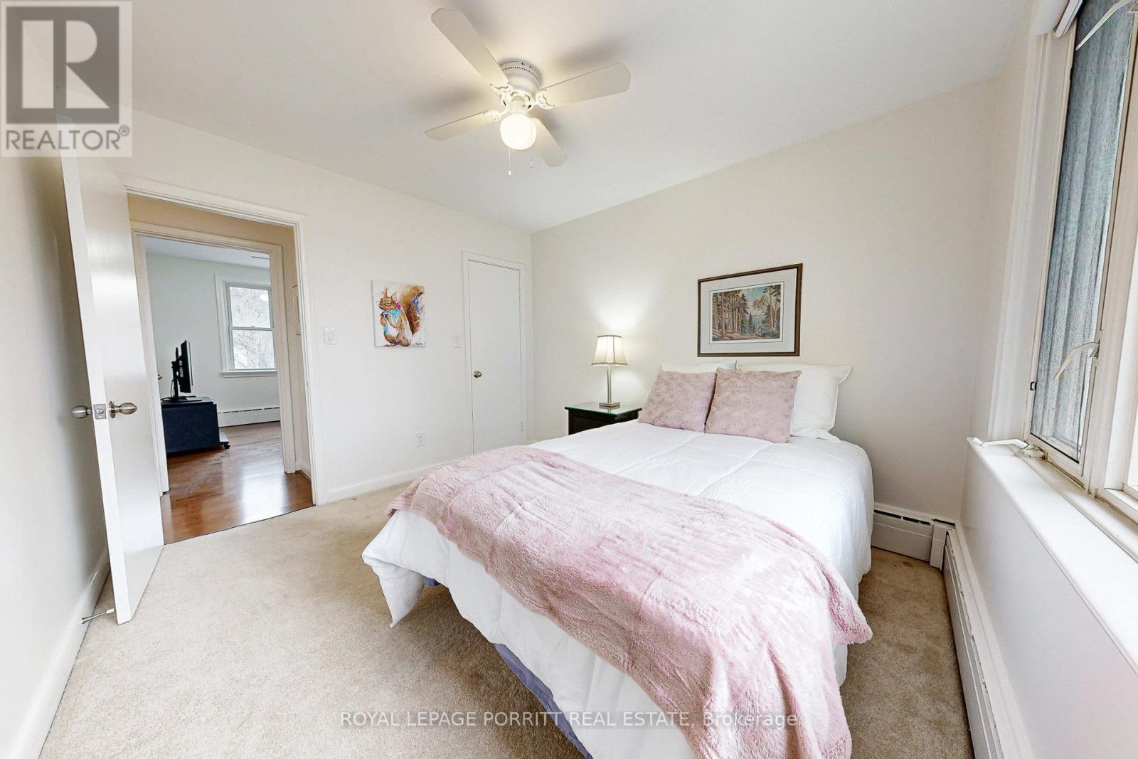 62 Fairfield Avenue, Toronto, Ontario  M8W 1R8 - Photo 19 - W12616026