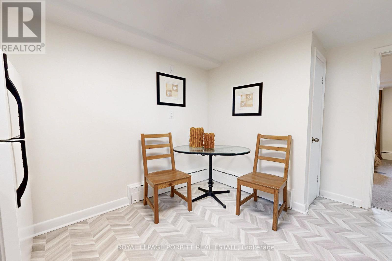 62 Fairfield Avenue, Toronto, Ontario  M8W 1R8 - Photo 31 - W12616026