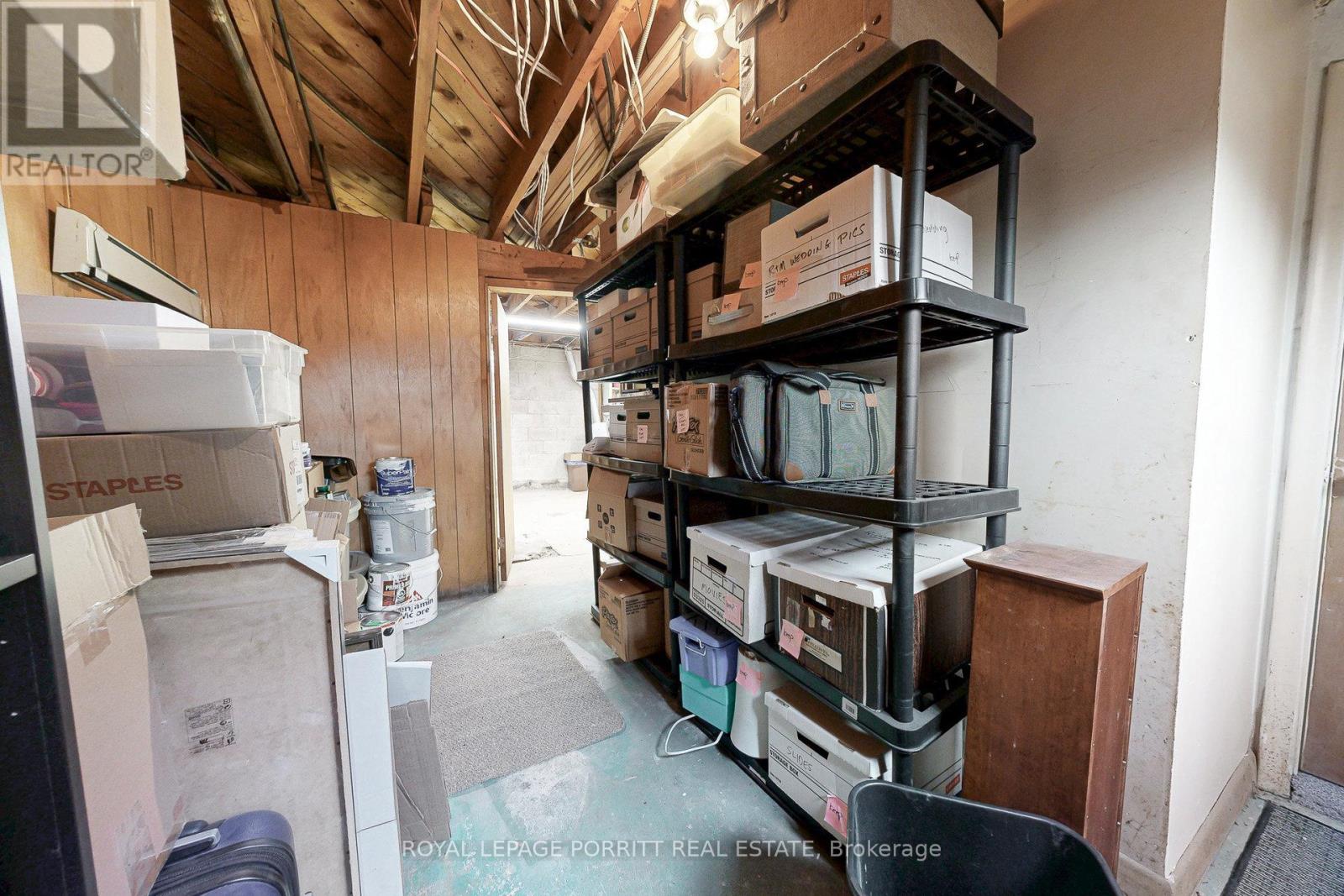 62 Fairfield Avenue, Toronto, Ontario  M8W 1R8 - Photo 36 - W12616026