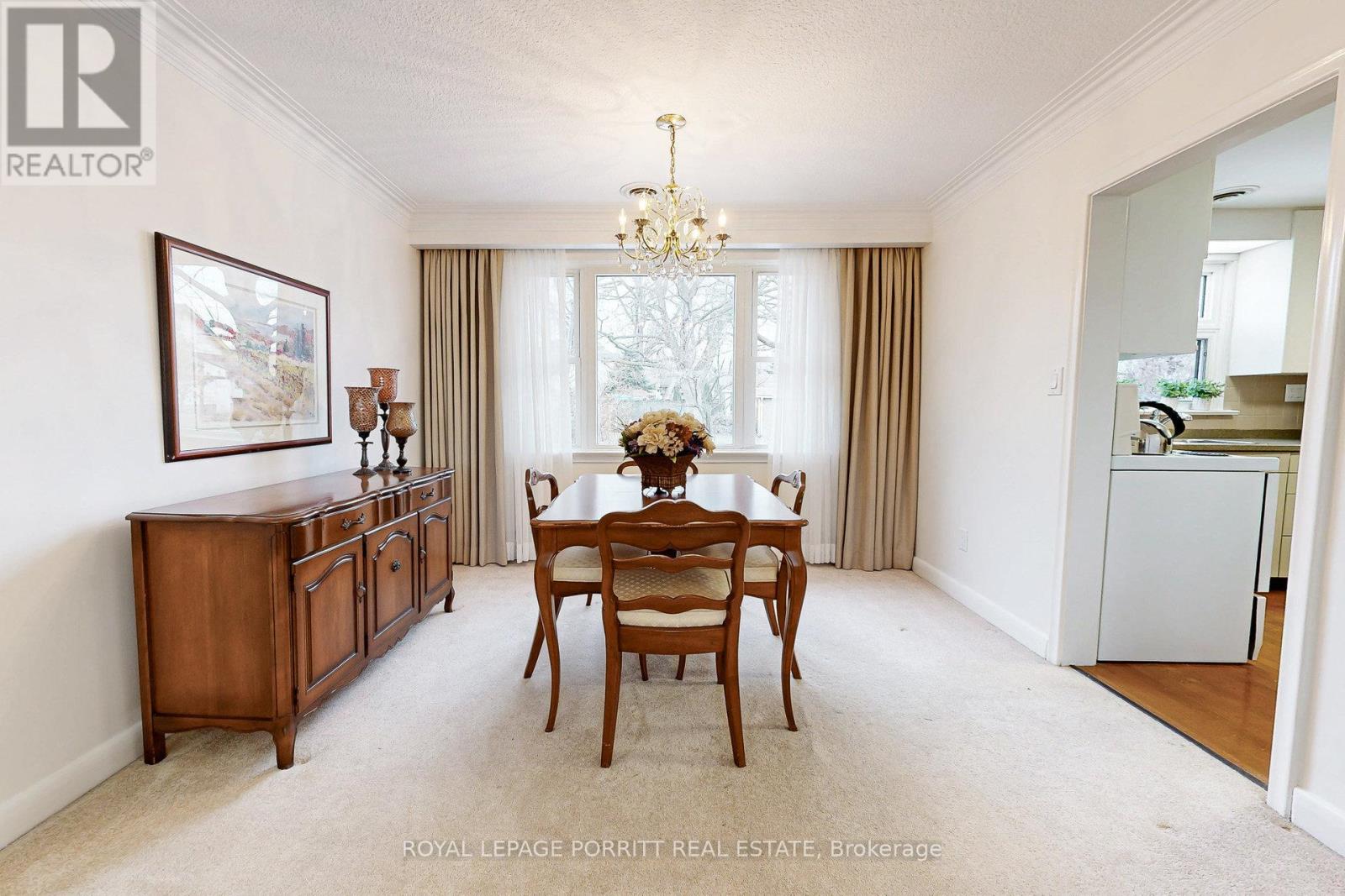 62 Fairfield Avenue, Toronto, Ontario  M8W 1R8 - Photo 7 - W12616026