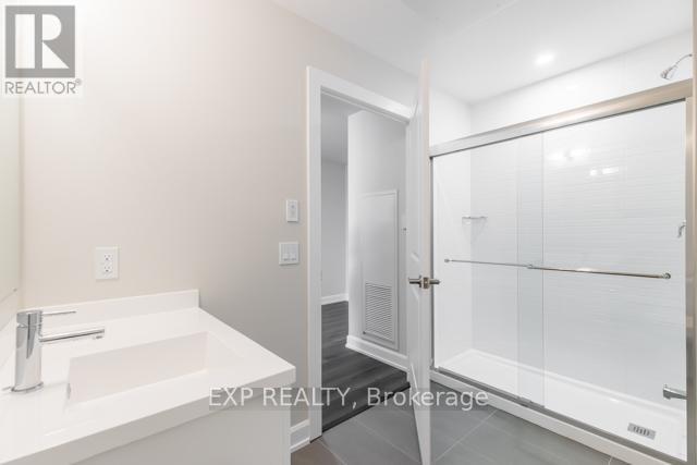 1403 - 3220 William Coltson Avenue, Oakville, Ontario  L6H 7X9 - Photo 19 - W12616046