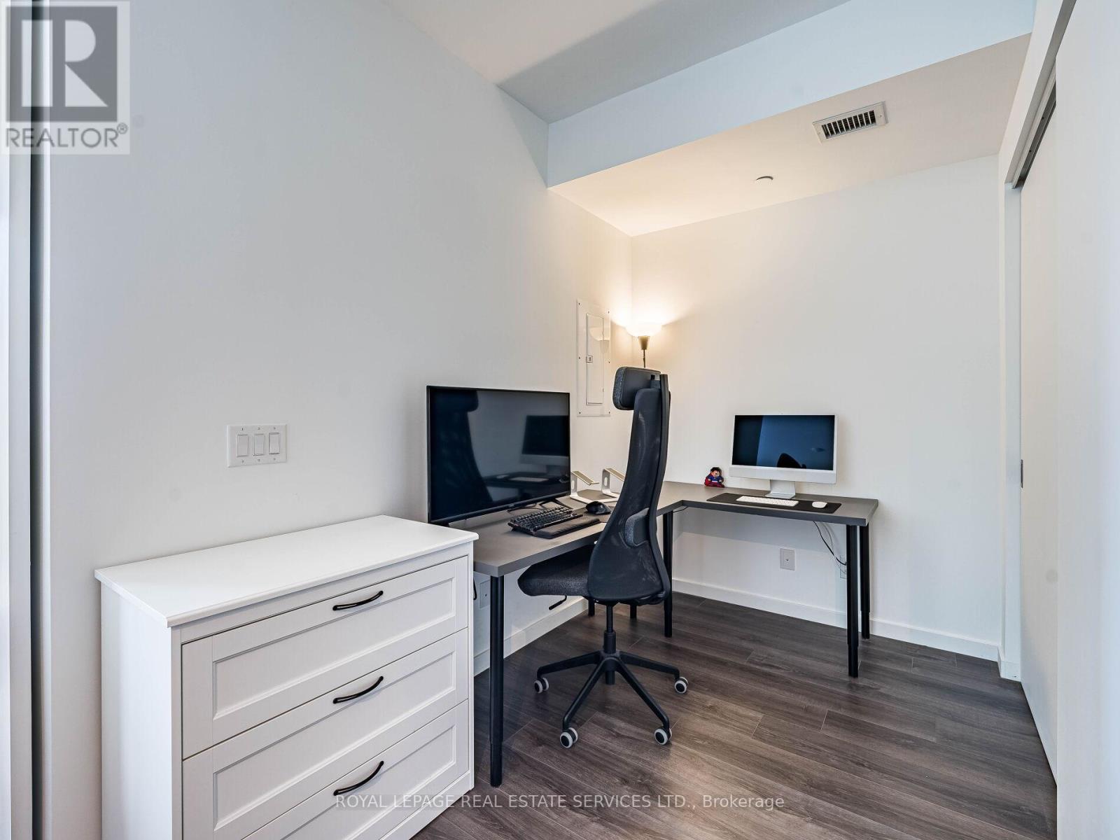 312 - 7 Smith Crescent, Toronto, Ontario  M8Z 0Z3 - Photo 20 - W12616060