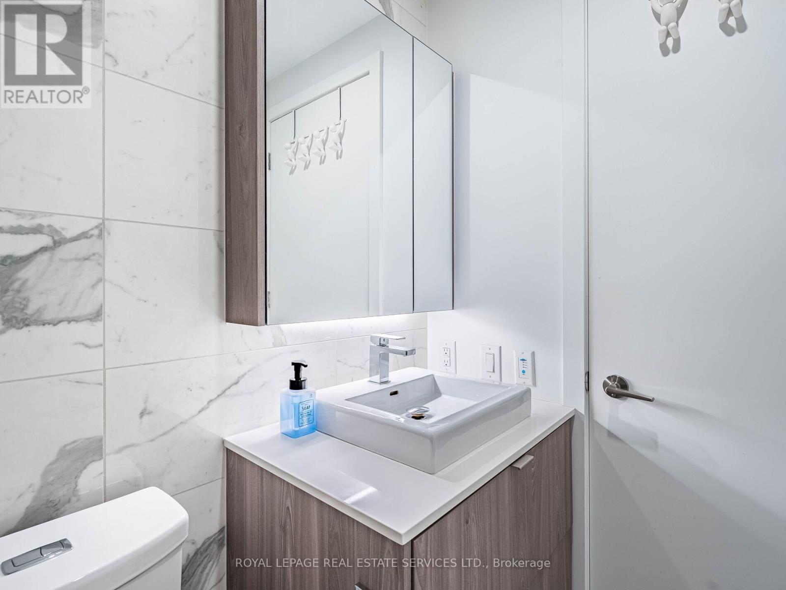 312 - 7 Smith Crescent, Toronto, Ontario  M8Z 0Z3 - Photo 25 - W12616060