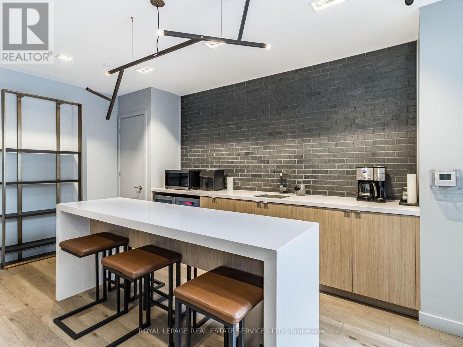 312 - 7 Smith Crescent, Toronto, Ontario  M8Z 0Z3 - Photo 35 - W12616060