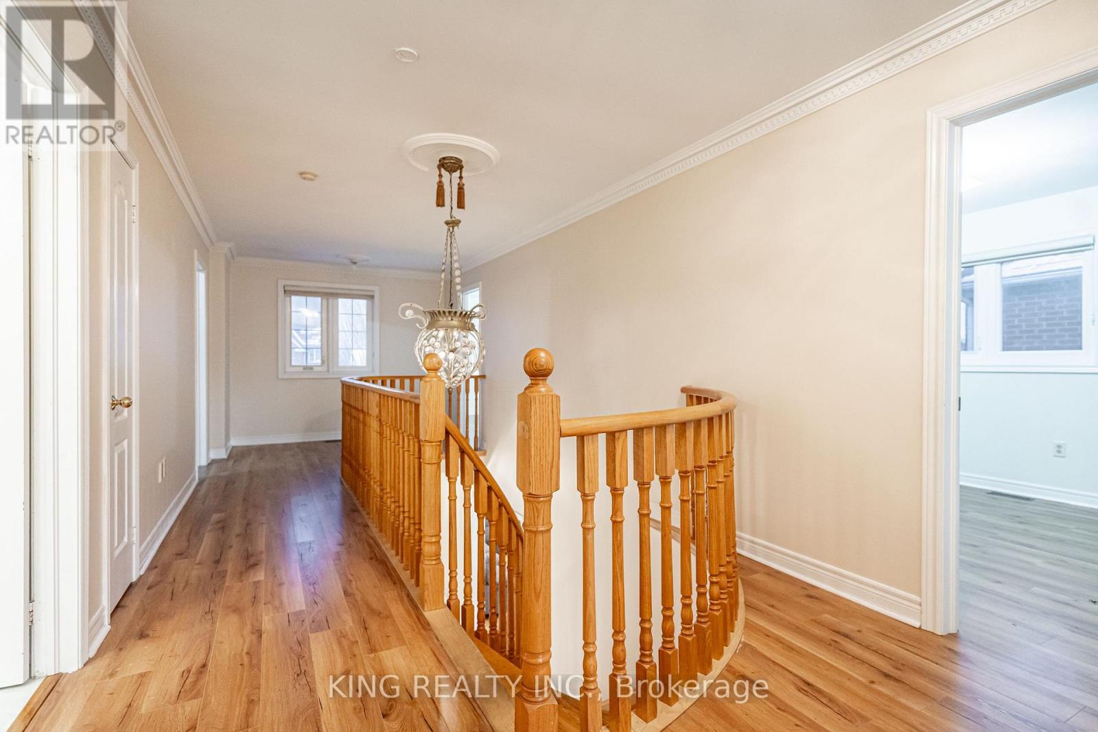 202 Fernforest Drive, Brampton, Ontario  L6R 1E1 - Photo 21 - W12616064