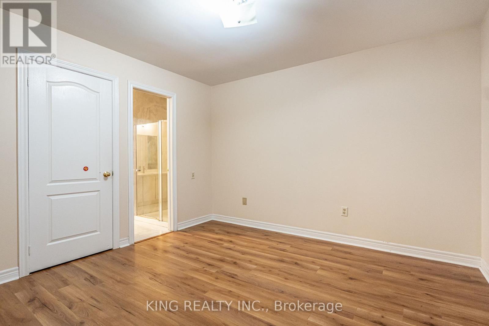 202 Fernforest Drive, Brampton, Ontario  L6R 1E1 - Photo 32 - W12616064