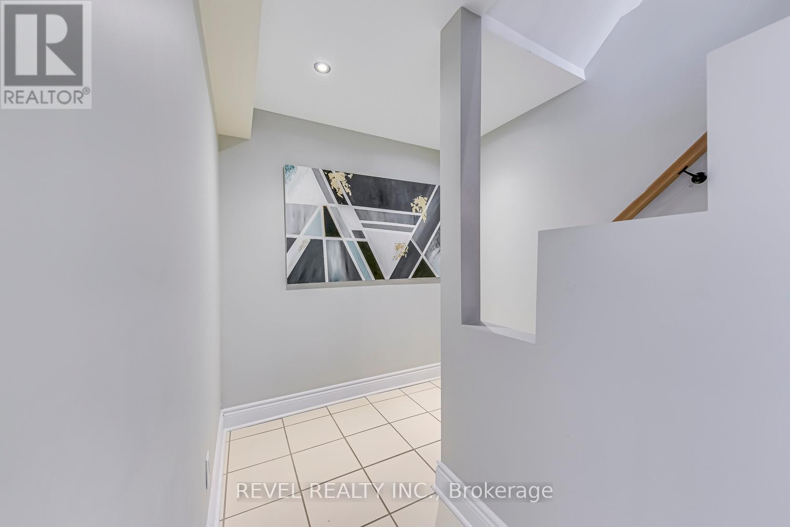 3839 Spicewood Way, Mississauga, Ontario  L5N 7W8 - Photo 10 - W12616080