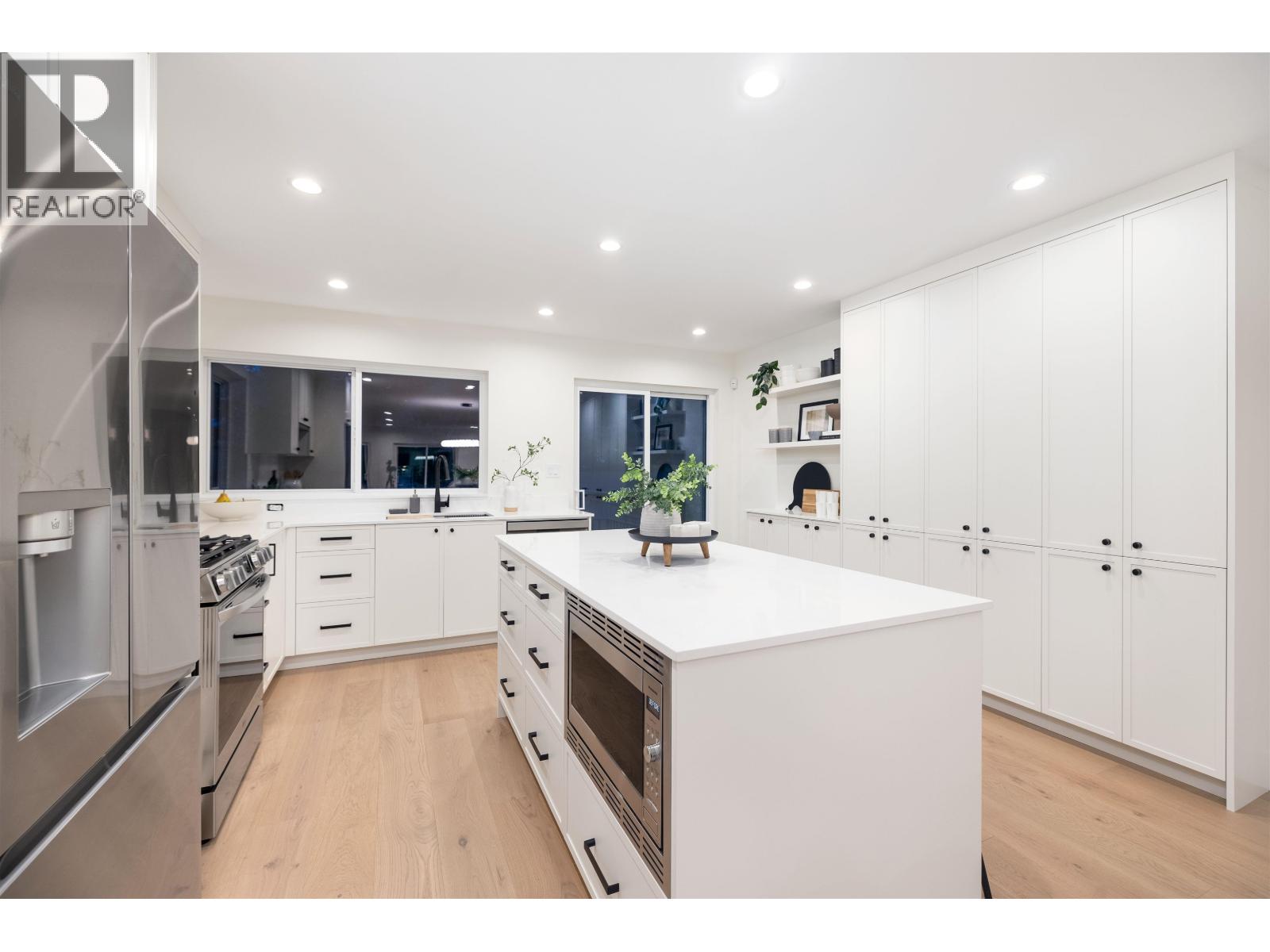 2654 Masefield Road, North Vancouver, British Columbia V7K 1Z9 - Photo 14 - R3066816