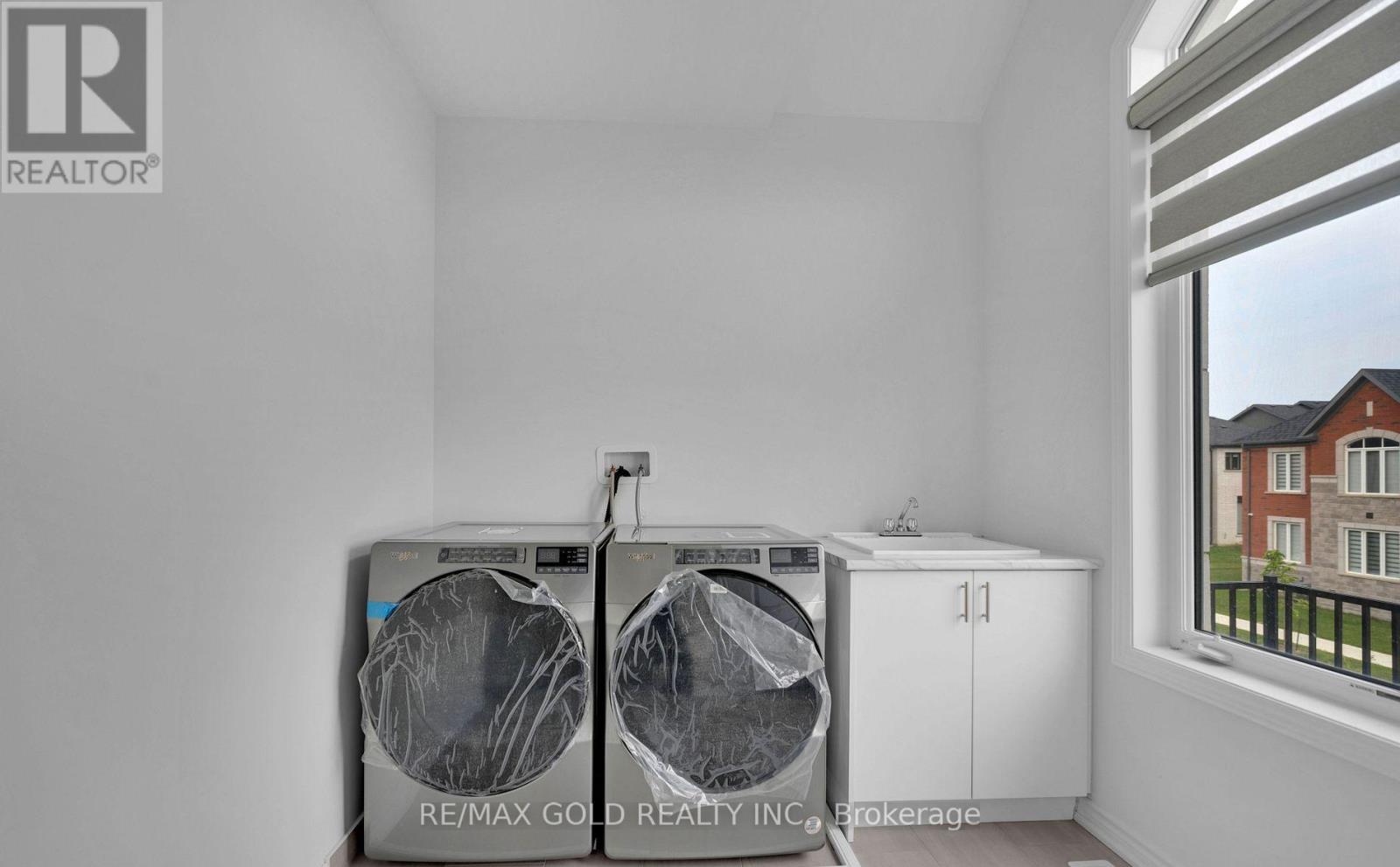 12 Vincena Road, Caledon, Ontario  L7C 1Z9 - Photo 26 - W12616122