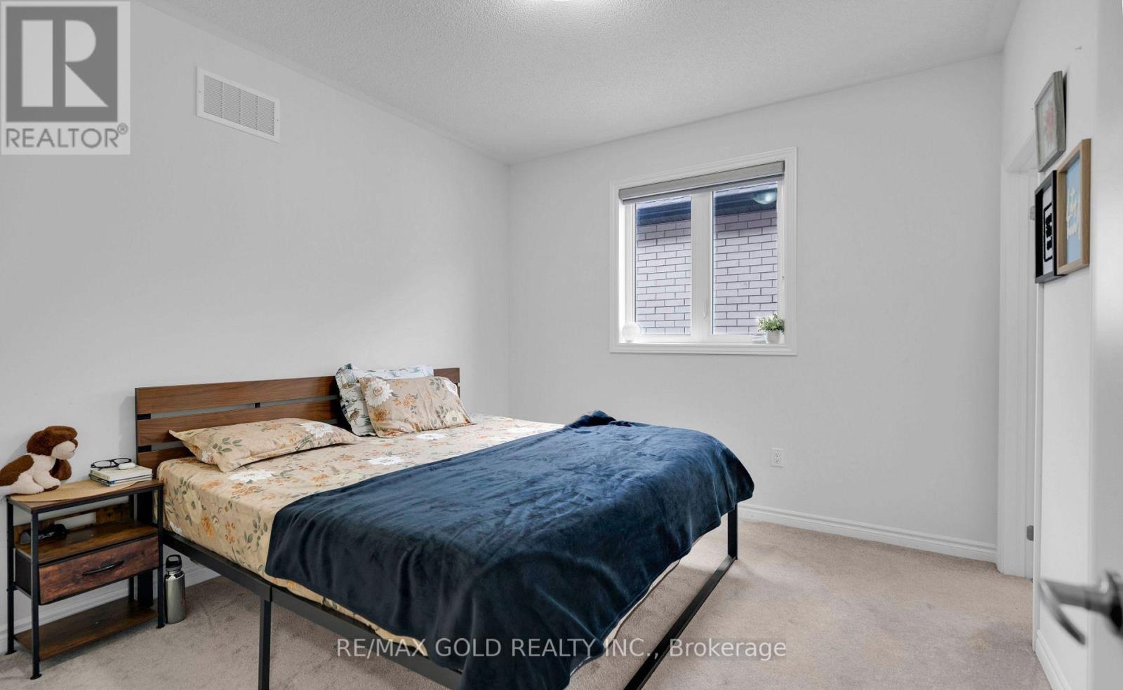 12 Vincena Road, Caledon, Ontario  L7C 1Z9 - Photo 33 - W12616122