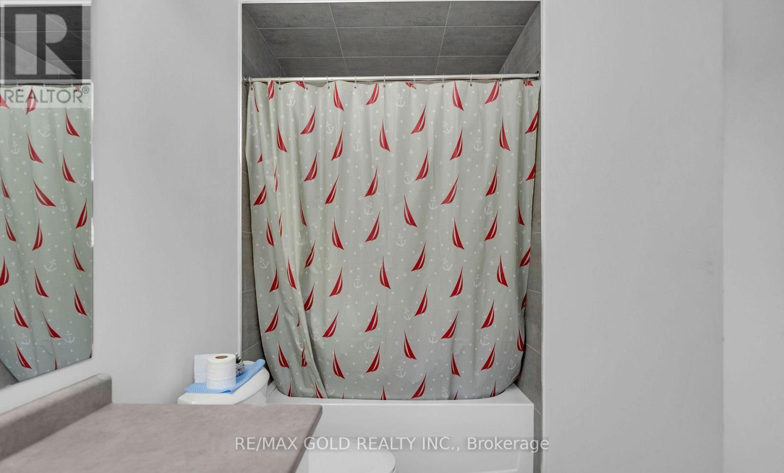 12 Vincena Road, Caledon, Ontario  L7C 1Z9 - Photo 36 - W12616122