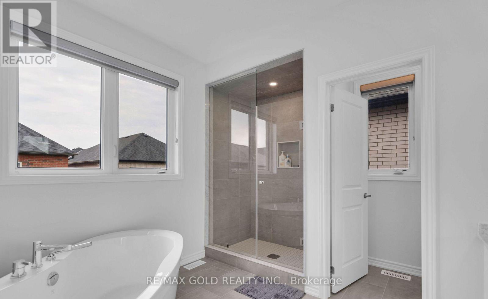 12 Vincena Road, Caledon, Ontario  L7C 1Z9 - Photo 44 - W12616122