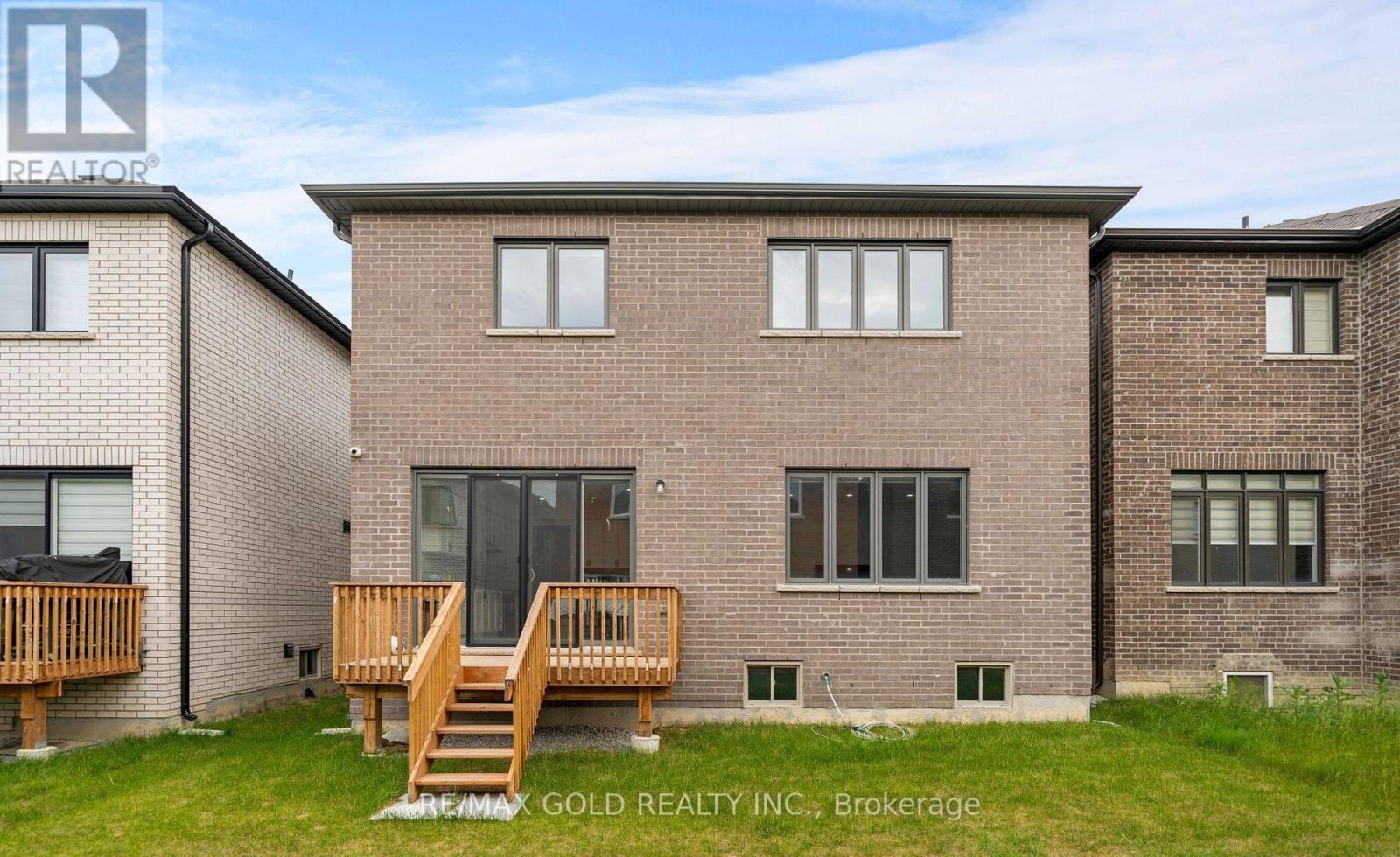 12 Vincena Road, Caledon, Ontario  L7C 1Z9 - Photo 47 - W12616122