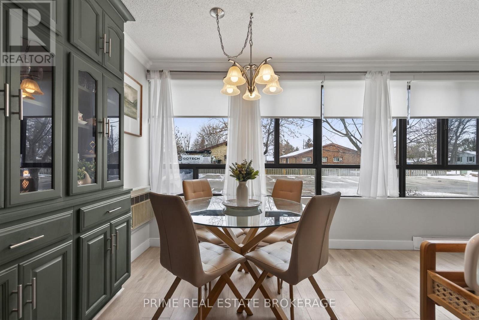 102 - 135 Baseline Road W, London South, Ontario  N6J 4W4 - Photo 15 - X12616194