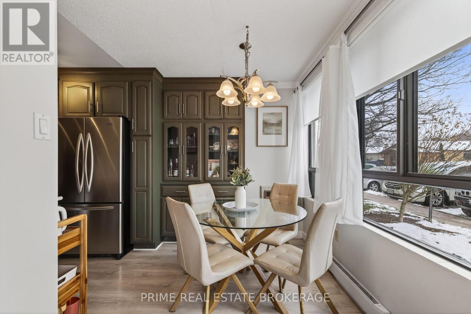 102 - 135 Baseline Road W, London South, Ontario  N6J 4W4 - Photo 17 - X12616194