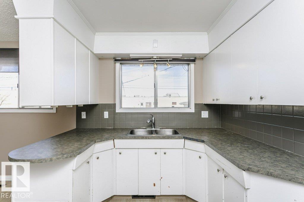 5214 49 St, Leduc, Alberta  T9E 7H5 - Photo 10 - E4467849