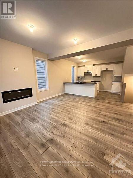 317 Catsfoot Walk, Ottawa, Ontario K2J 7G9 - Photo 2 - X12616184