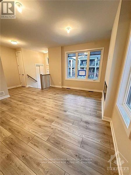 317 Catsfoot Walk, Ottawa, Ontario K2J 7G9 - Photo 4 - X12616184
