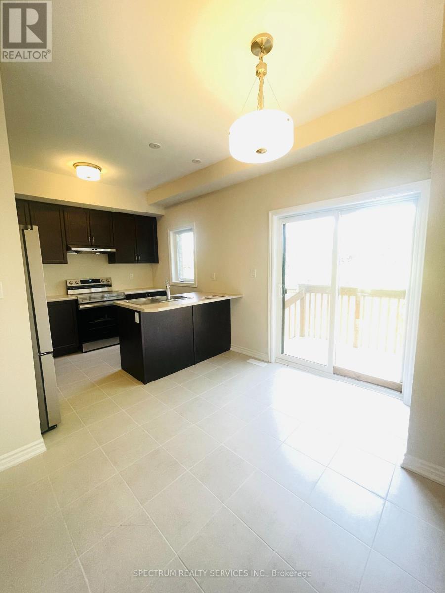 4 - 620 Colborne Street W, Brantford, Ontario N3T 0Y1 - Photo 3 - X12616116