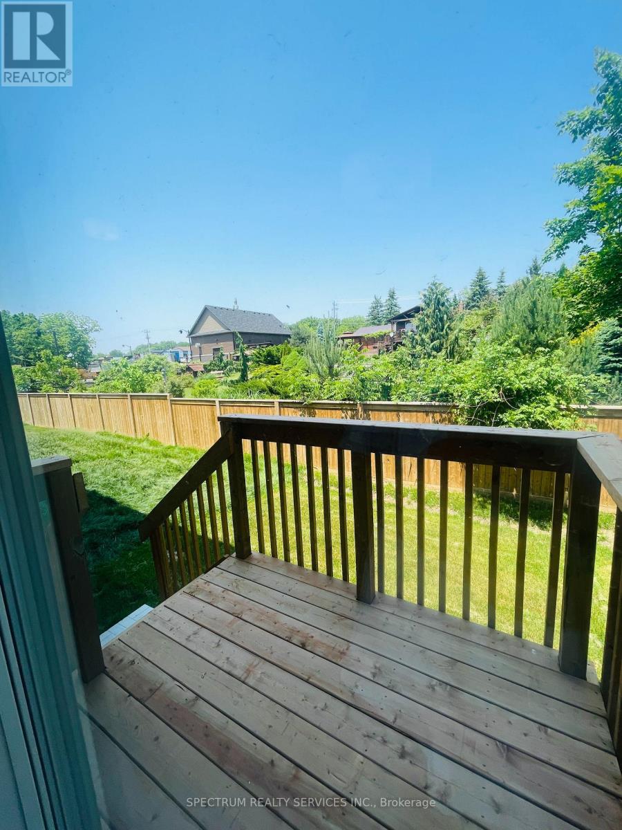 4 - 620 Colborne Street W, Brantford, Ontario N3T 0Y1 - Photo 5 - X12616116