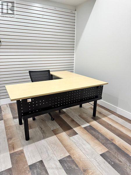 368 Dundas Street, Woodstock, Ontario  N4S 1B7 - Photo 11 - X12616136