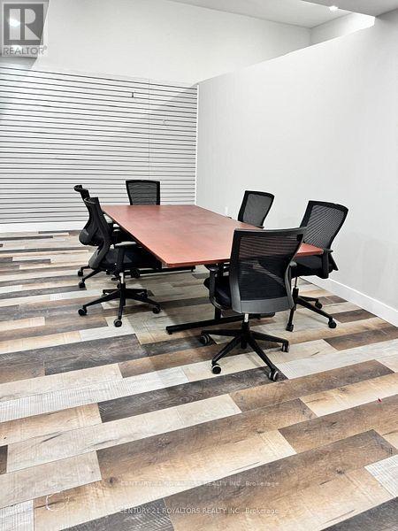 368 Dundas Street, Woodstock, Ontario  N4S 1B7 - Photo 9 - X12616136