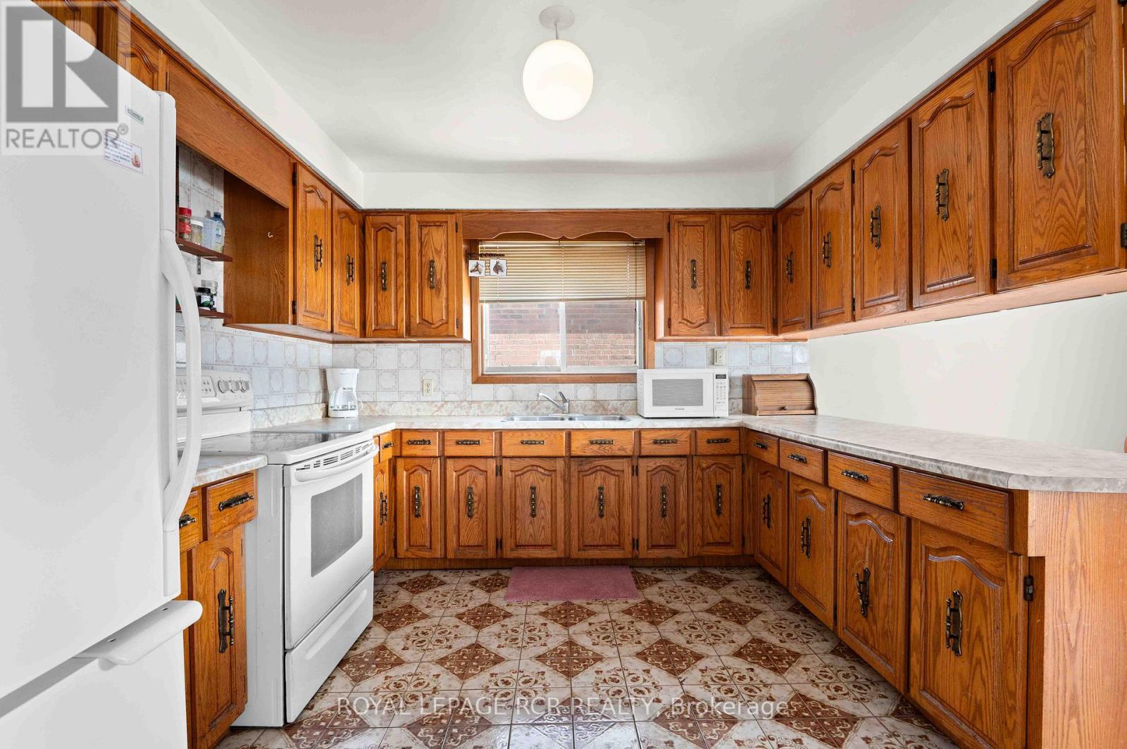 622 Main Street E, Shelburne, Ontario L9V 2Z4 - Photo 4 - X12616144